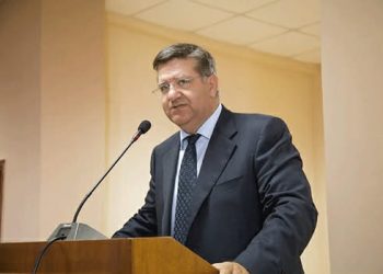 Ο Τσιαντής ετοιμάζεται ….