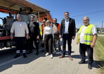Συνεχίζονται οι εργασίες διαγράμμισης στο οδικό δίκτυο της Π.Ε. Καρδίτσας για τη βελτίωση της οδικής ασφάλειας