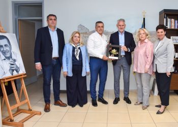 Δωρεά 12 οχημάτων από την Εθνική Ασφαλιστική στην Περιφέρεια Θεσσαλίας