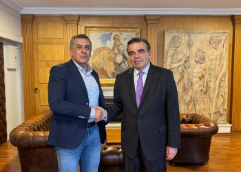 Συνάντηση του Υπουργού Αγροτικής Ανάπτυξης και Τροφίμων Μαργ. Σχοινά με τον Περιφερειάρχη Θεσσαλίας Δημ. Κουρέτα για ζητήματα του πρωτογενούς τομέα