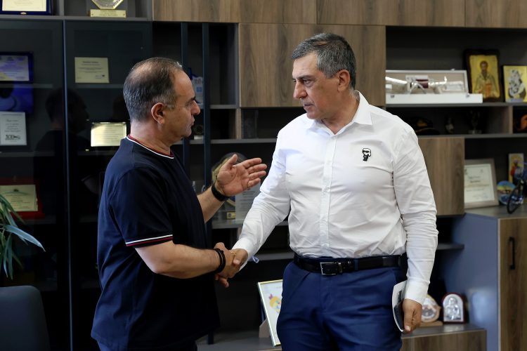 Στο Μουσείο Πόλης Καρδίτσας ο Περιφερειάρχης Θεσσαλίας Δημήτρης Κουρέτας