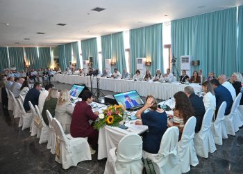 Περισσότερα ευρωπαϊκά εκατομμύρια για τη Θεσσαλία Ικανοποίηση για την απορρόφηση των κονδυλίων  από στελέχη της Ε.Ε. και των Υπουργείων