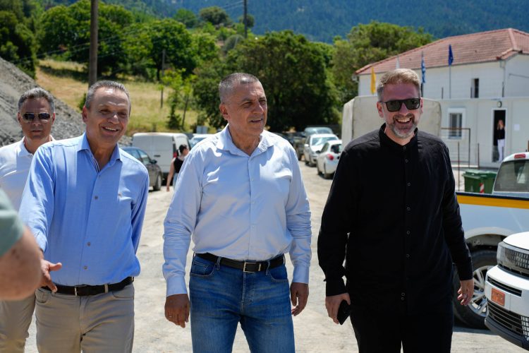 Με τελετή εγκαινίων σηματοδοτήθηκε η έναρξη της εργολαβίας  για τον οδικό άξονα Βραγκιανά – Ρόγκια