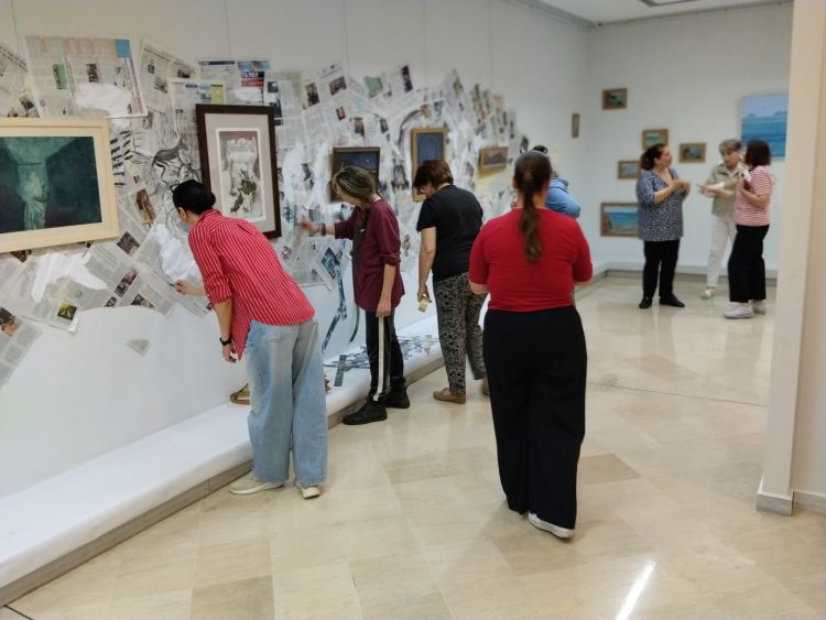 Oλοκληρώνεται η έκθεση: ΜΕΤΑΒΑΣΕΙΣ που παρουσιάζεται στη Δημοτική Πινακοθήκη Καρδίτσας