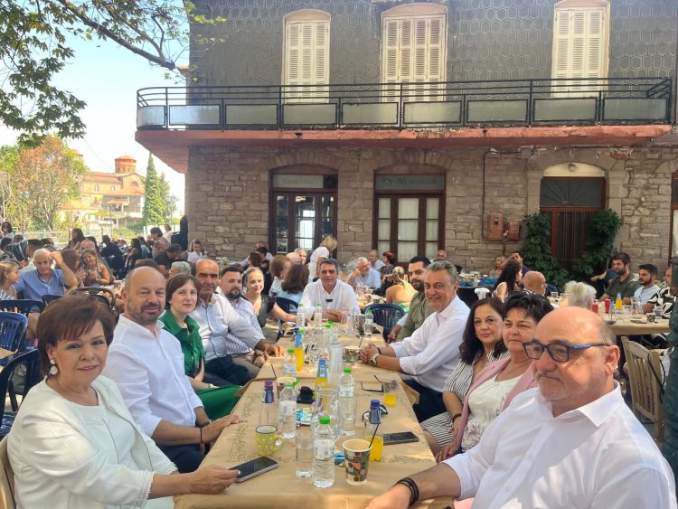 Με πλήθος κόσμου και σε κλίμα συγκίνησης η εκδήλωση ονοματοδοσίας της «Πλατείας 15ης Αυγούστου 1943» στα Κανάλια