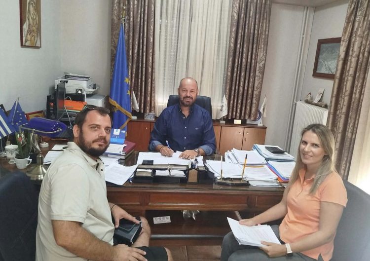 Υπεγράφη η σύμβαση του έργου με τίτλο «Αποκατάσταση ζημιών σε σχολικές μονάδες του Δήμου Μουζακίου λόγω Daniel»