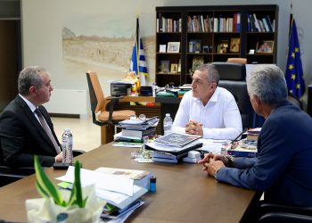 Συνάντηση του Περιφερειάρχη Θεσσαλίας Δημήτρη Κουρέτα με τον Πρέσβη του Αζερμπαϊτζάν