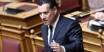 Άδωνις Γεωργιάδης: Διαψεύδει τηλεφώνημα στο «Ελπίς» για αλλαγή της ώρας θανάτου του Γιώργου Μαζωνάκη