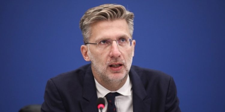 Σκέρτσος: «Η ακρίβεια είναι διεθνές πρόβλημα, νέες παρεμβάσεις για θέρμανση και καύσιμα»