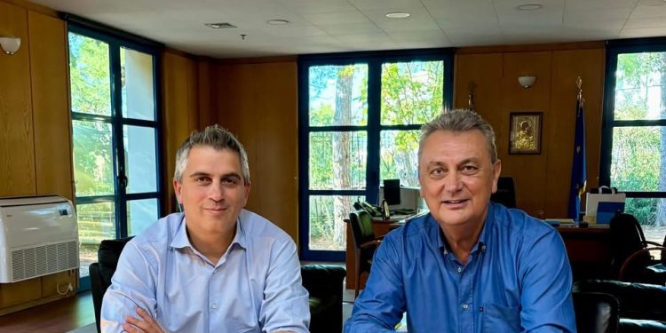 Γιώργος Κωτσός: Στο επίκεντρο τα οδικά έργα αποκατάστασης στην Καρδίτσα – Αναλυτική ενημέρωση από τον Χρίστο Δήμα για τα χρονοδιαγράμματα και την πορεία των παρεμβάσεων