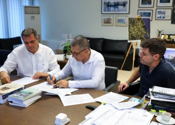 Υπογράφηκε η σύμβαση για τον καθαρισμό του ποταμού Σοφαδίτη
